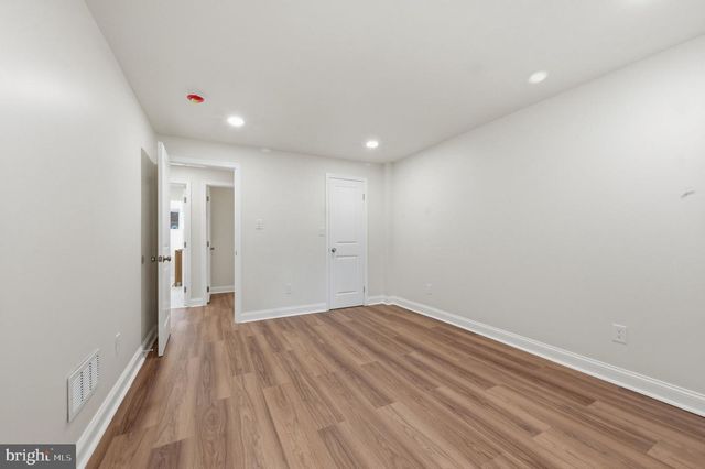 4 METEOR LN, Newark, DE 19711