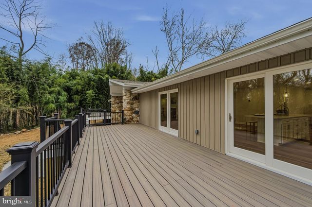 4 METEOR LN, Newark, DE 19711