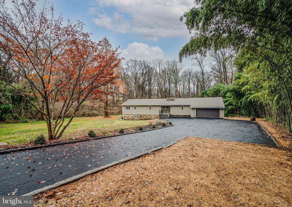 4 METEOR LN, Newark, DE 19711