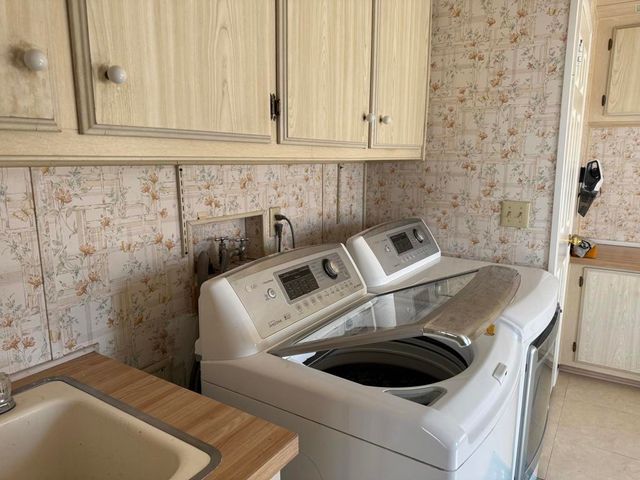 34965 Surrey Way, Thousand Palms, CA 92276