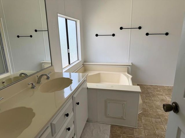 34965 Surrey Way, Thousand Palms, CA 92276