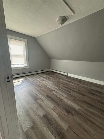 104 Concord St 3, Lowell, MA 01852