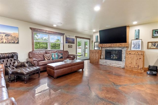 2231 County Road 1247, Blanchard, OK 73010