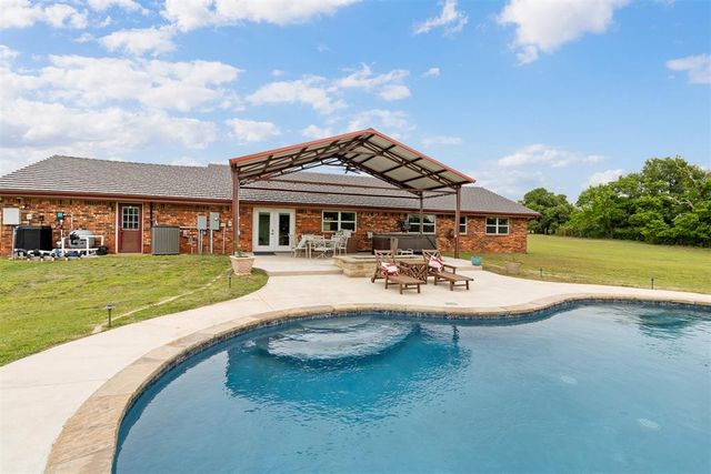 2231 County Road 1247, Blanchard, OK 73010