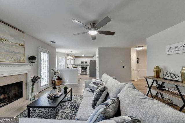 2889 Beddington Way, Suwanee, GA 30024