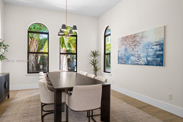7250 SW 99th Street, Pinecrest, FL 33156
