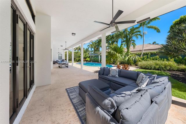 7250 SW 99th Street, Pinecrest, FL 33156
