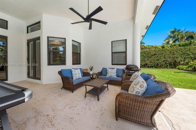 7250 SW 99th Street, Pinecrest, FL 33156