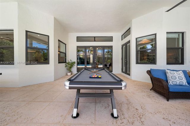 7250 SW 99th Street, Pinecrest, FL 33156