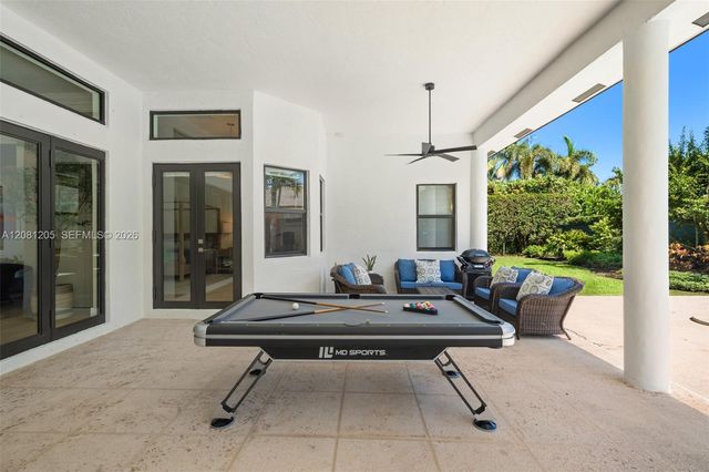 7250 SW 99th Street, Pinecrest, FL 33156