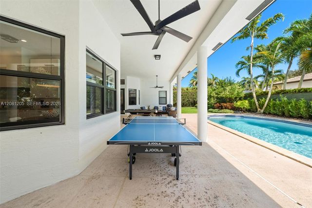 7250 SW 99th Street, Pinecrest, FL 33156