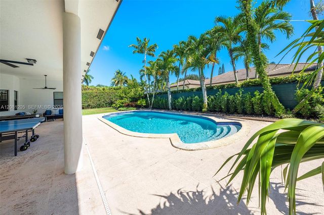 7250 SW 99th Street, Pinecrest, FL 33156