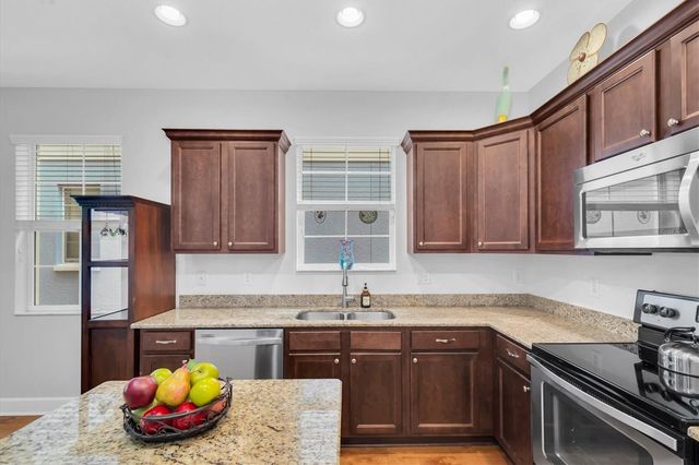 208 CUTLASS WAY, Oldsmar, FL 34677