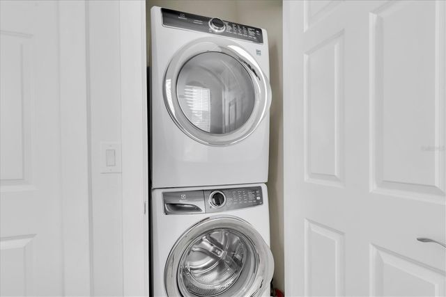 208 CUTLASS WAY, Oldsmar, FL 34677