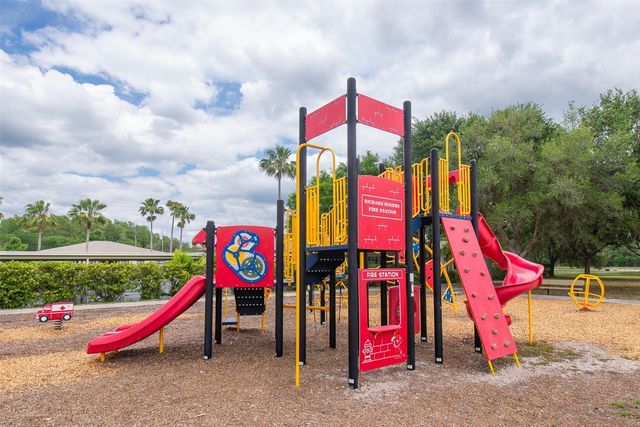 208 CUTLASS WAY, Oldsmar, FL 34677