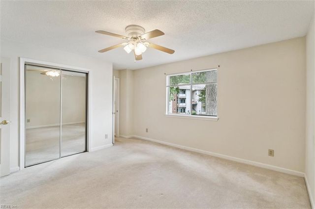 12861 Daybreak CIR, Newport News, VA 23602