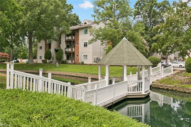 12861 Daybreak CIR, Newport News, VA 23602