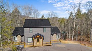 2749 Owls Cove Way, Sevierville, TN 37862