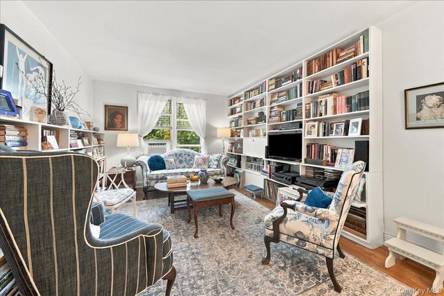 5621 Netherland Avenue 3D, Bronx, NY 10471
