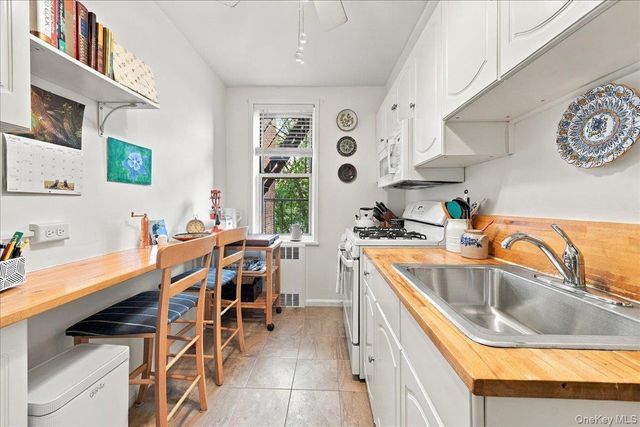 5621 Netherland Avenue 3D, Bronx, NY 10471