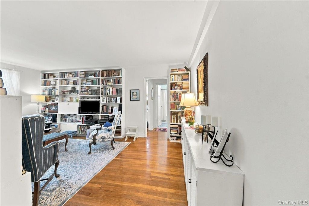 5621 Netherland Avenue 3D, Bronx, NY 10471 — photo 4