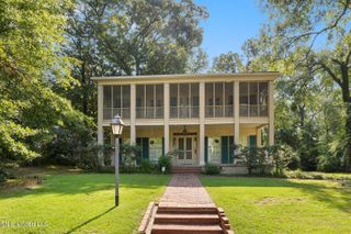 3730 Kings Highway, Jackson, MS 39216