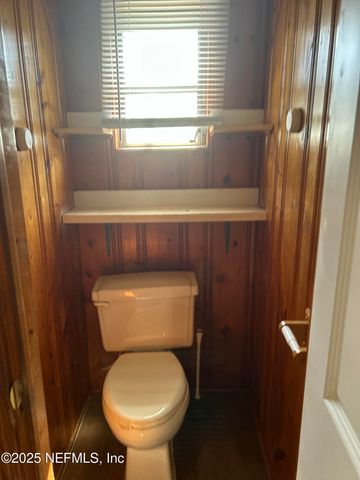 5104 PALMER Avenue, Jacksonville, FL 32210