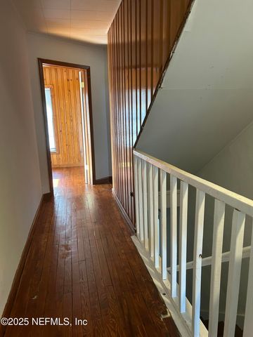 5104 PALMER Avenue, Jacksonville, FL 32210