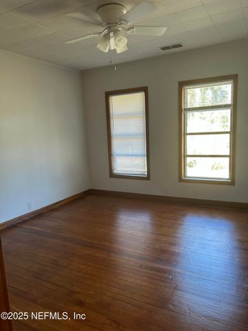 5104 PALMER Avenue, Jacksonville, FL 32210