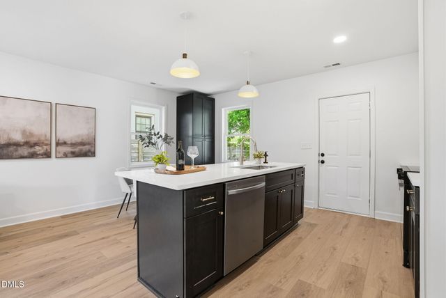 118 Davidson Avenue, Durham, NC 27704