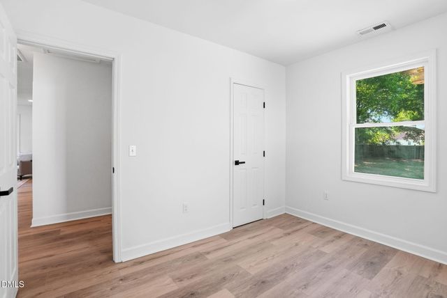 118 Davidson Avenue, Durham, NC 27704