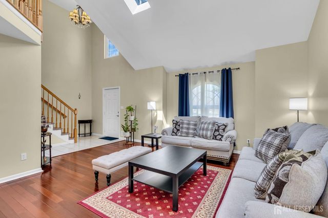 52 Zeller Drive, Franklin Twsp, NJ 08873