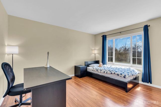 52 Zeller Drive, Franklin Twsp, NJ 08873