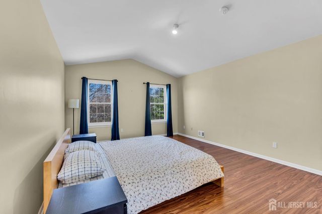 52 Zeller Drive, Franklin Twsp, NJ 08873