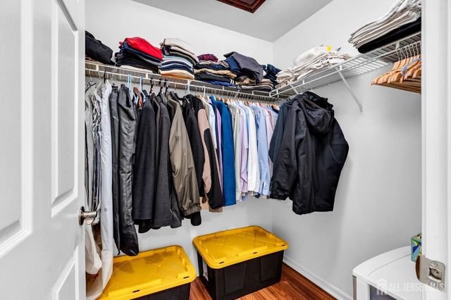 52 Zeller Drive, Franklin Twsp, NJ 08873