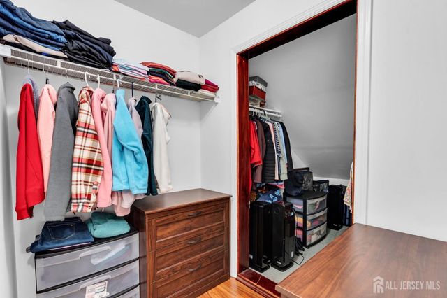 52 Zeller Drive, Franklin Twsp, NJ 08873