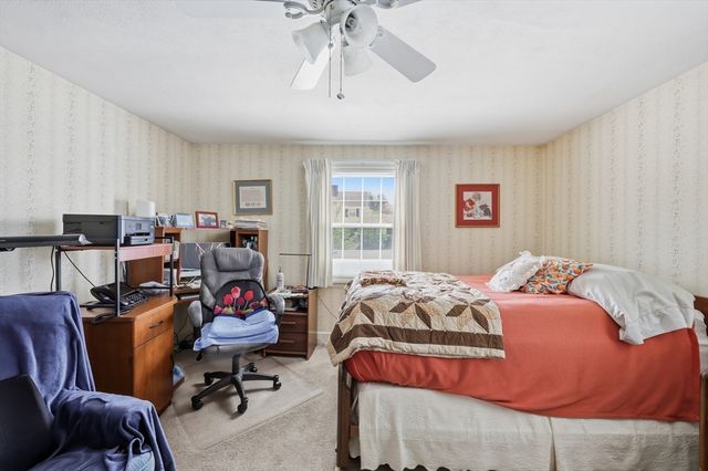 48 Weymouth St, Springfield, MA 01108