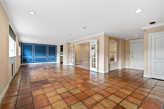 128 N Craig St 901, Oakland, PA 15213