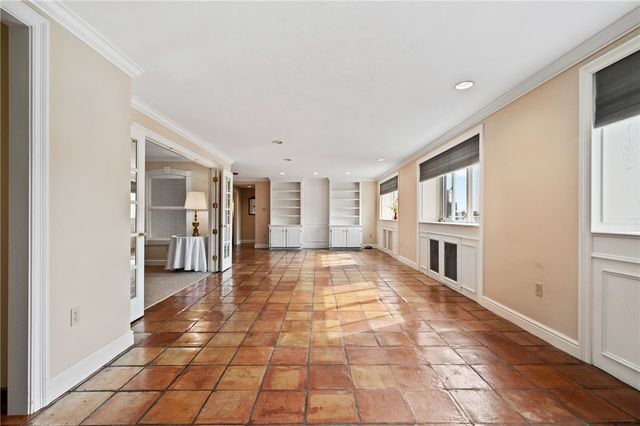 128 N Craig St 901, Oakland, PA 15213