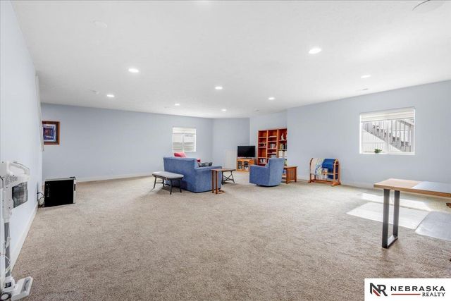 17303 Morgan Avenue, Gretna, NE 68028