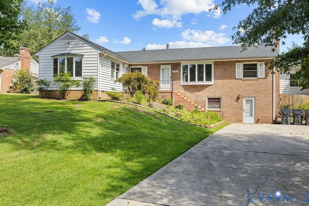 5132 Gravelbrook Dr, Chesterfield, VA 23234