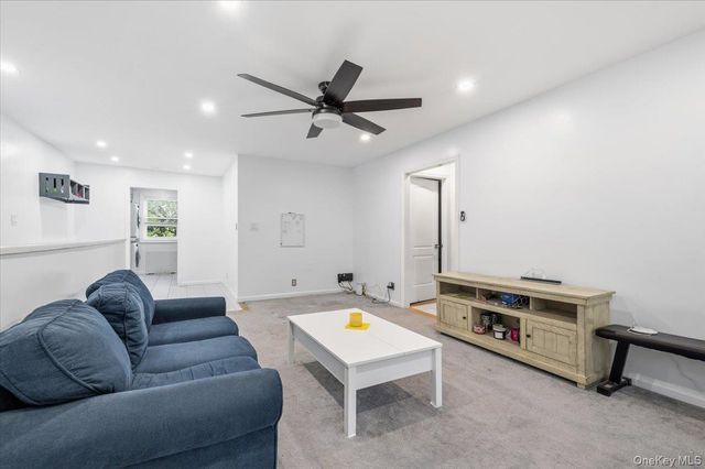 224-14 Kingsbury Avenue B, Bayside, NY 11364