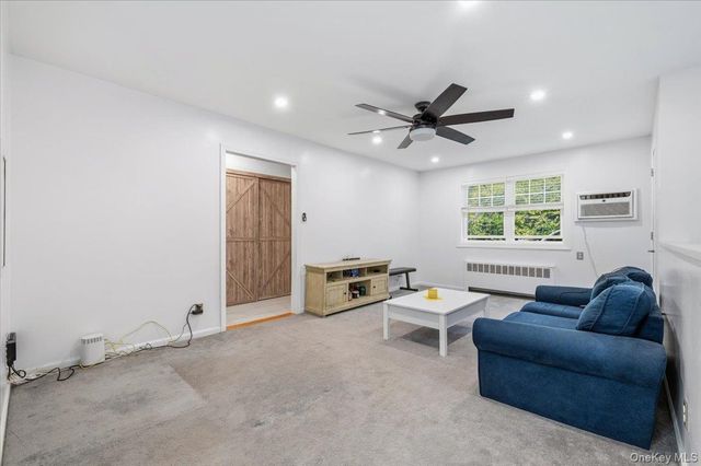 224-14 Kingsbury Avenue B, Bayside, NY 11364