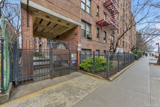 141-05 Northern Boulevard C1-D1, Flushing, NY 11354