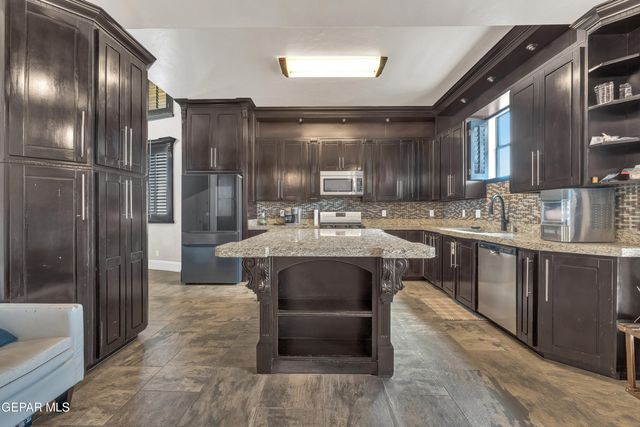 3105 RUSTIC RIVER Place, El Paso, TX 79938