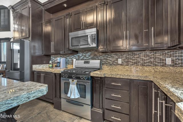 3105 RUSTIC RIVER Place, El Paso, TX 79938