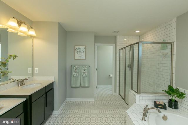 4612 GATES RD, Warrenton, VA 20187