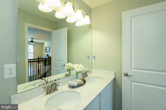 4612 GATES RD, Warrenton, VA 20187