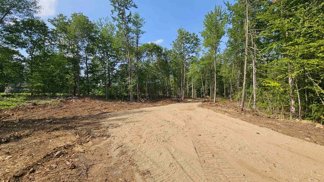 207-002 Washington Street, Barrington, NH 03825