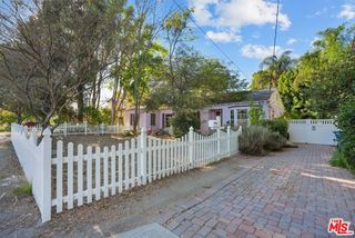 12201 Califa Street, Valley Village, CA 91607